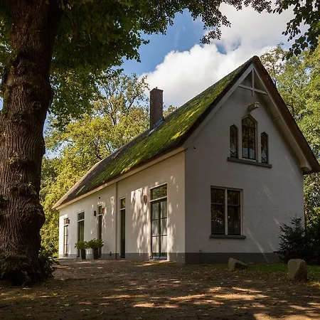 Country house Landgoed Huis De Voorst